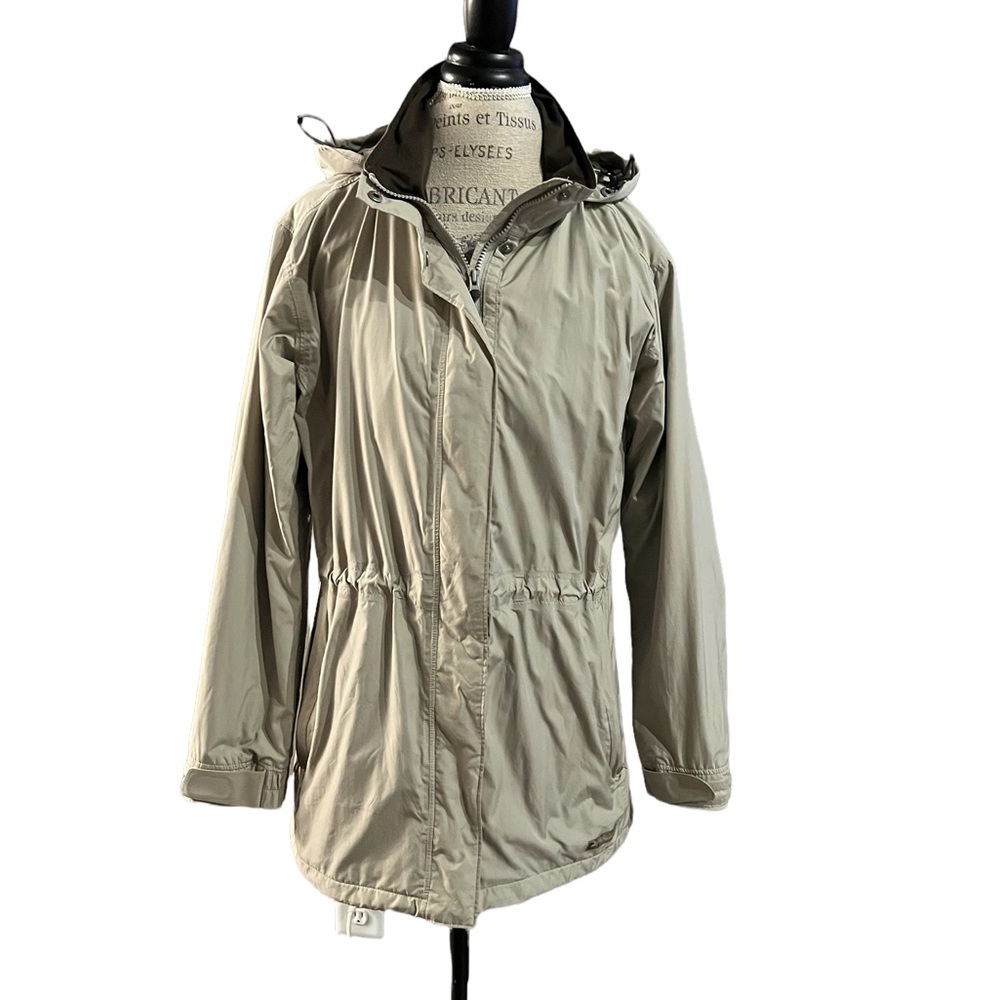 REI jacket/windbreaker tan with brown lining zipper and snap buttons large.